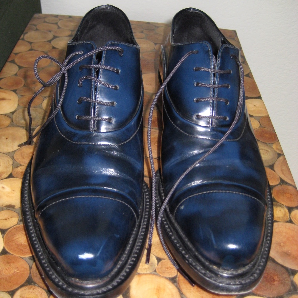 Black and Blue Prada Oxford Shoes with Toe Cap and Curved Vamp Sz37